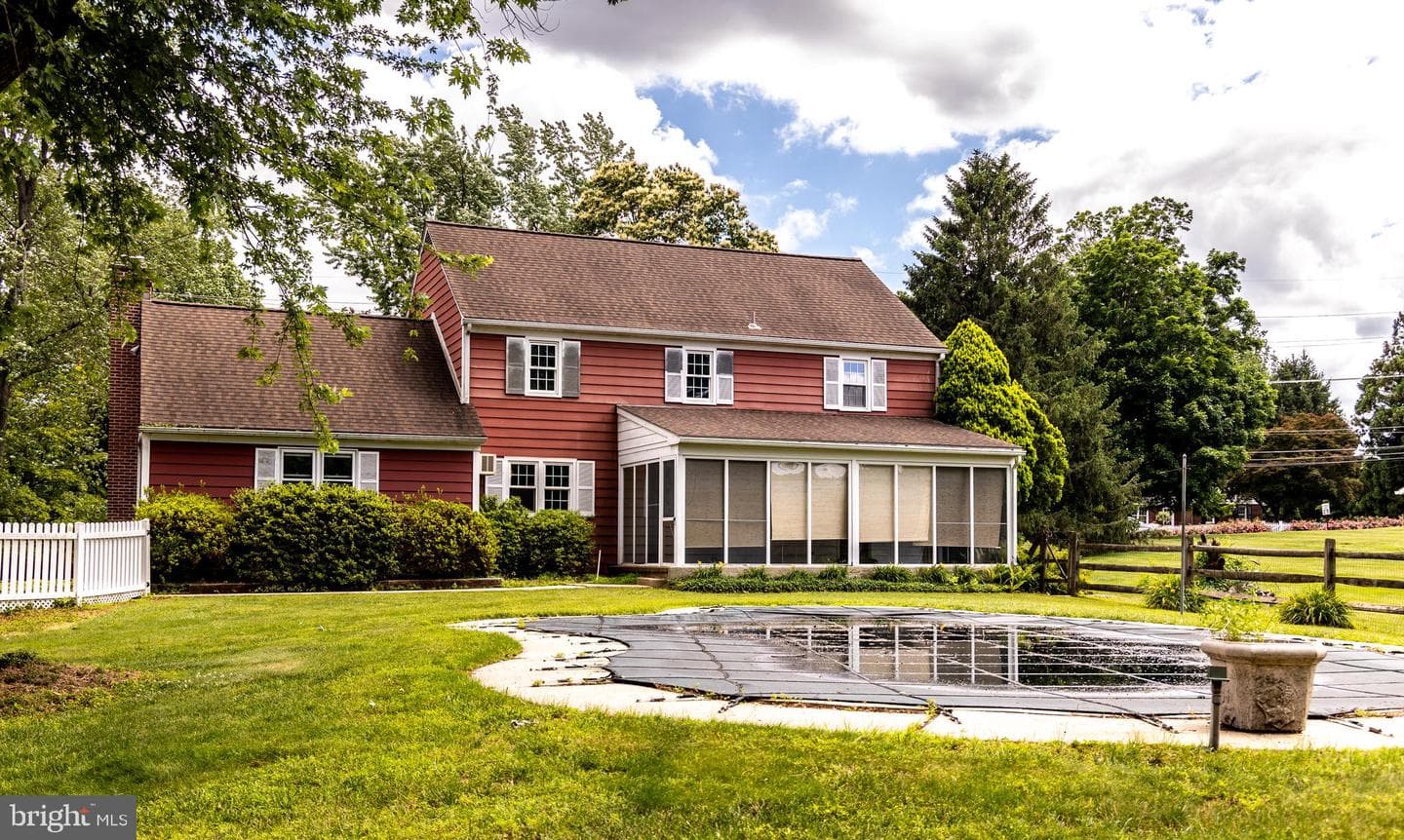 1929 Hillendale Road photo 7