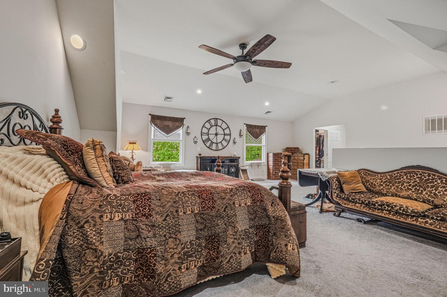 203 Northbank Road photo 12