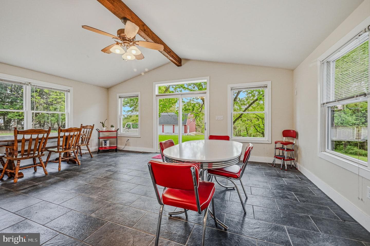 203 Northbank Road photo 8
