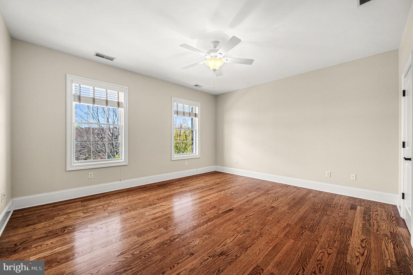 26 Colonial Drive photo 36