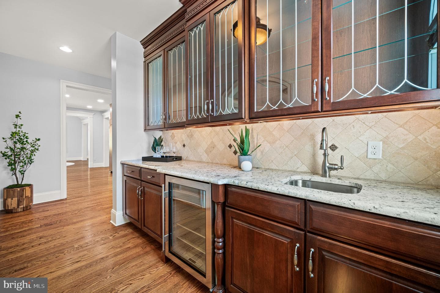26 Colonial Drive photo 9