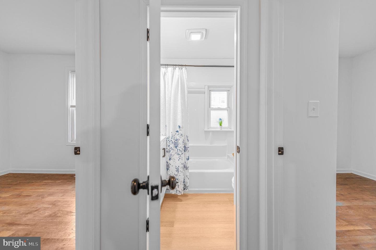1402 Valley Road photo 18