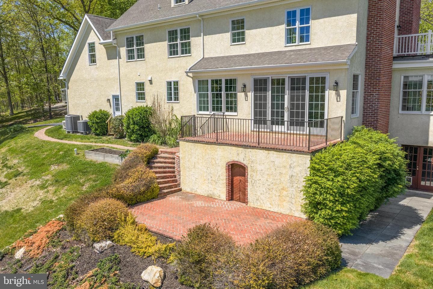 631 Harveys Bridge Road photo 4