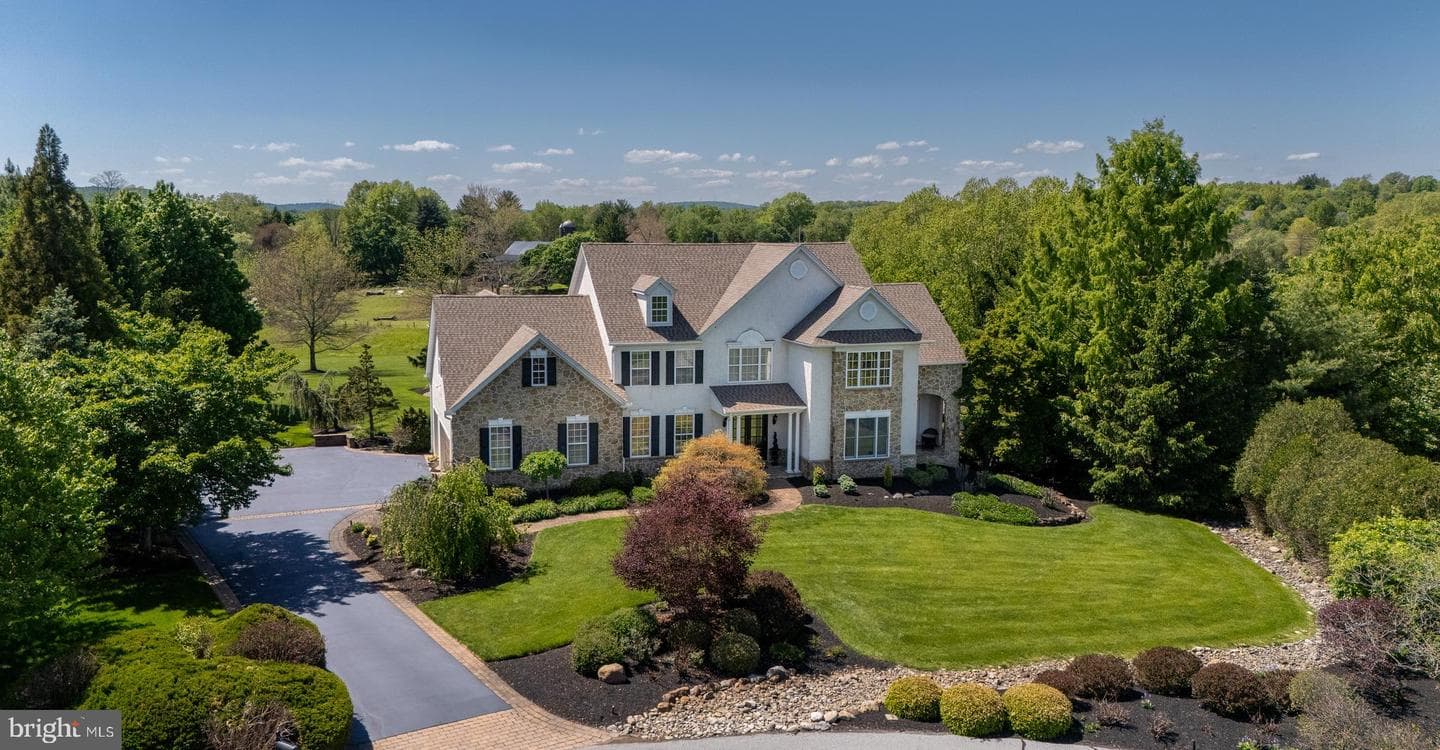 93 Hearthstone Circle, Phoenixville