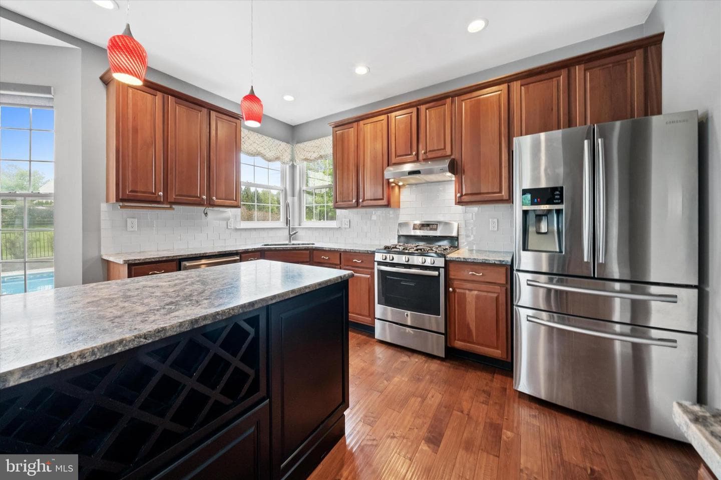 17 Allsmeer Drive photo 33