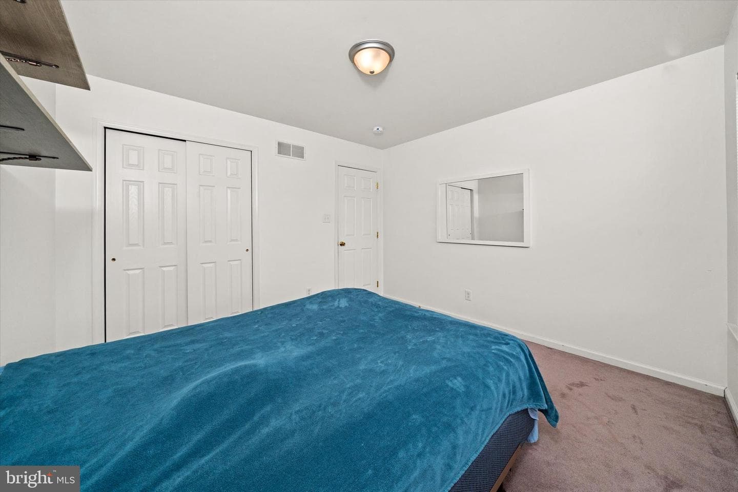 17 Allsmeer Drive photo 41