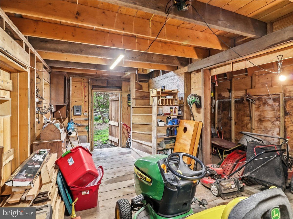 3063 Creek Road photo 15