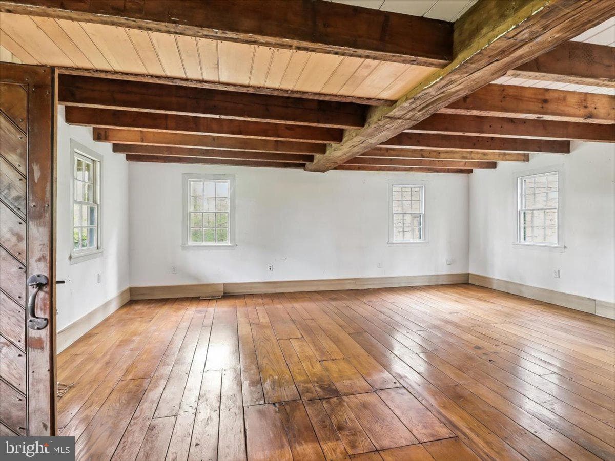 3063 Creek Road photo 19