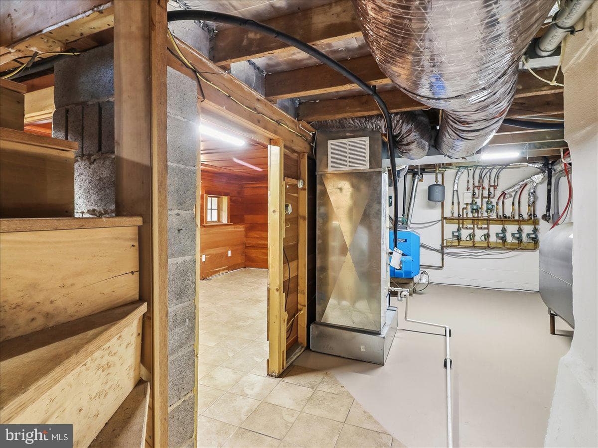 3063 Creek Road photo 31
