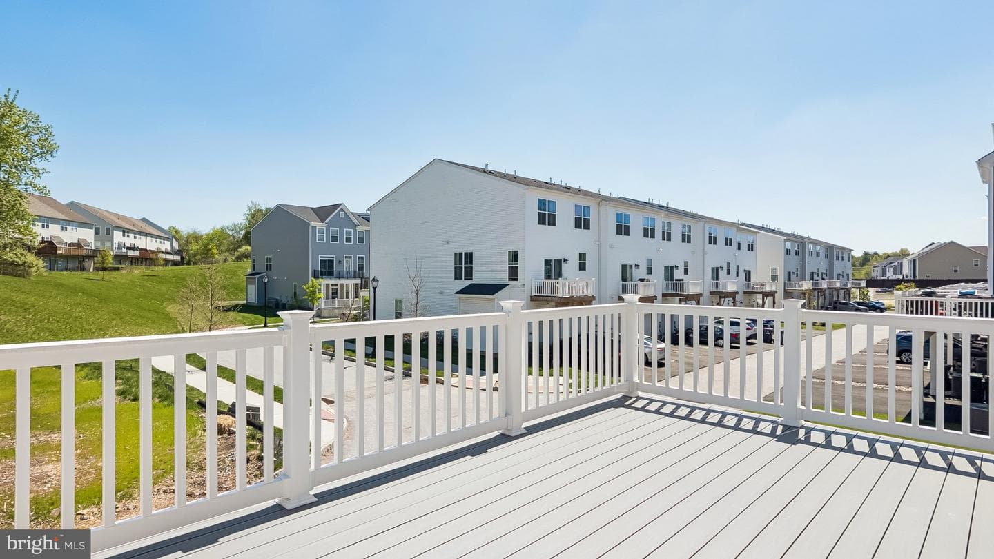 250 Smithworks Boulevard photo 15