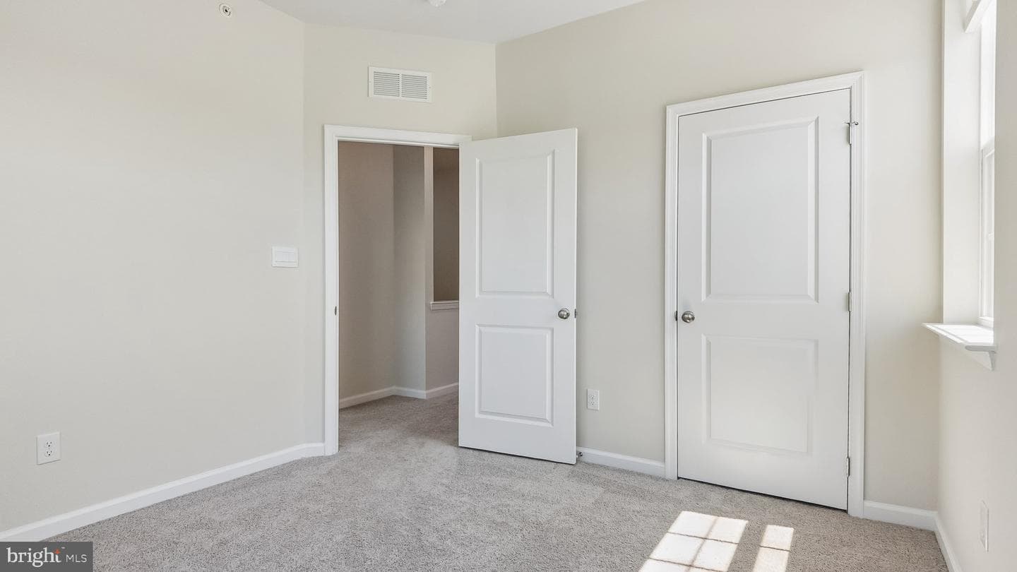 250 Smithworks Boulevard photo 20