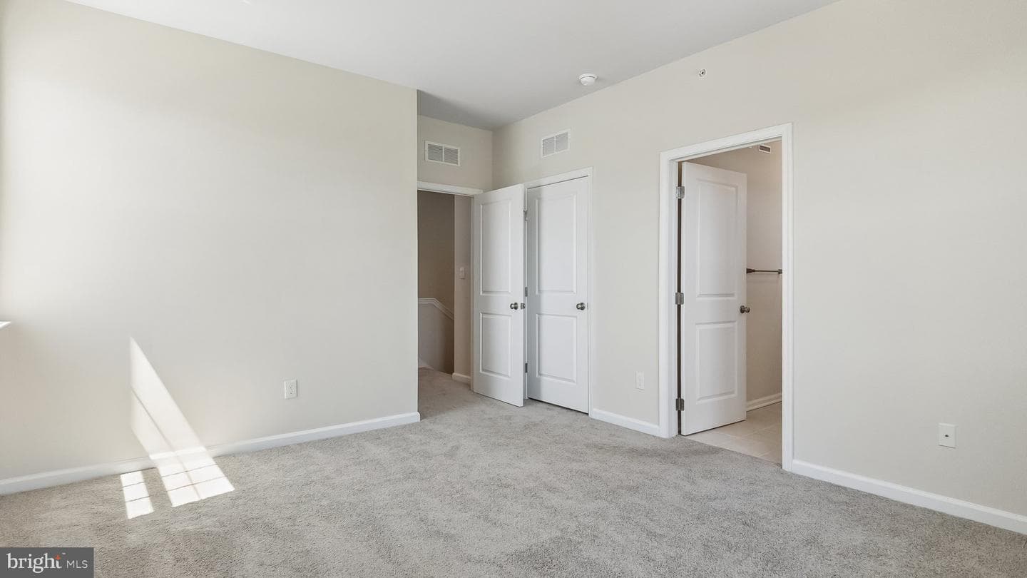 250 Smithworks Boulevard photo 25