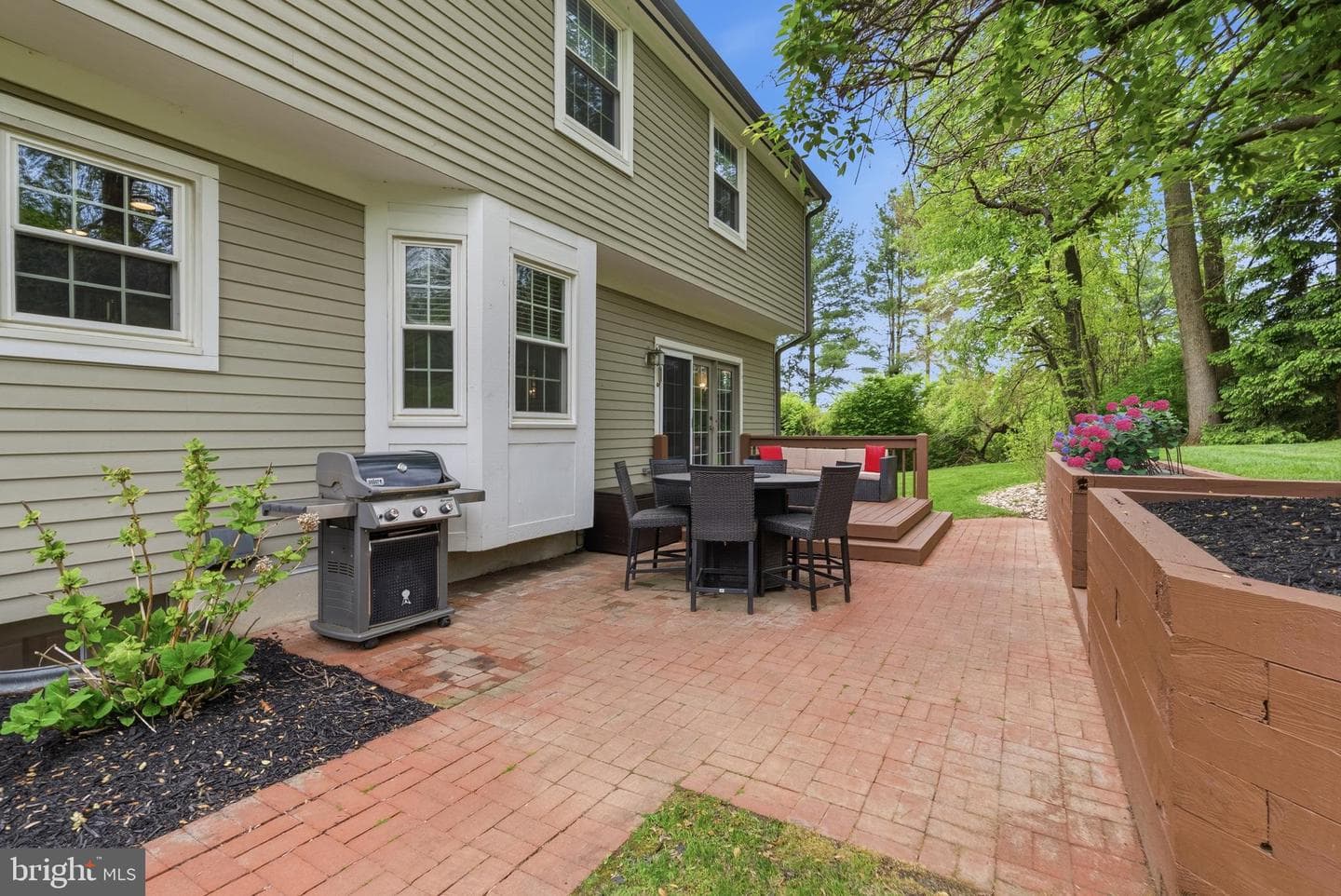157 Hamilton Dr photo 35