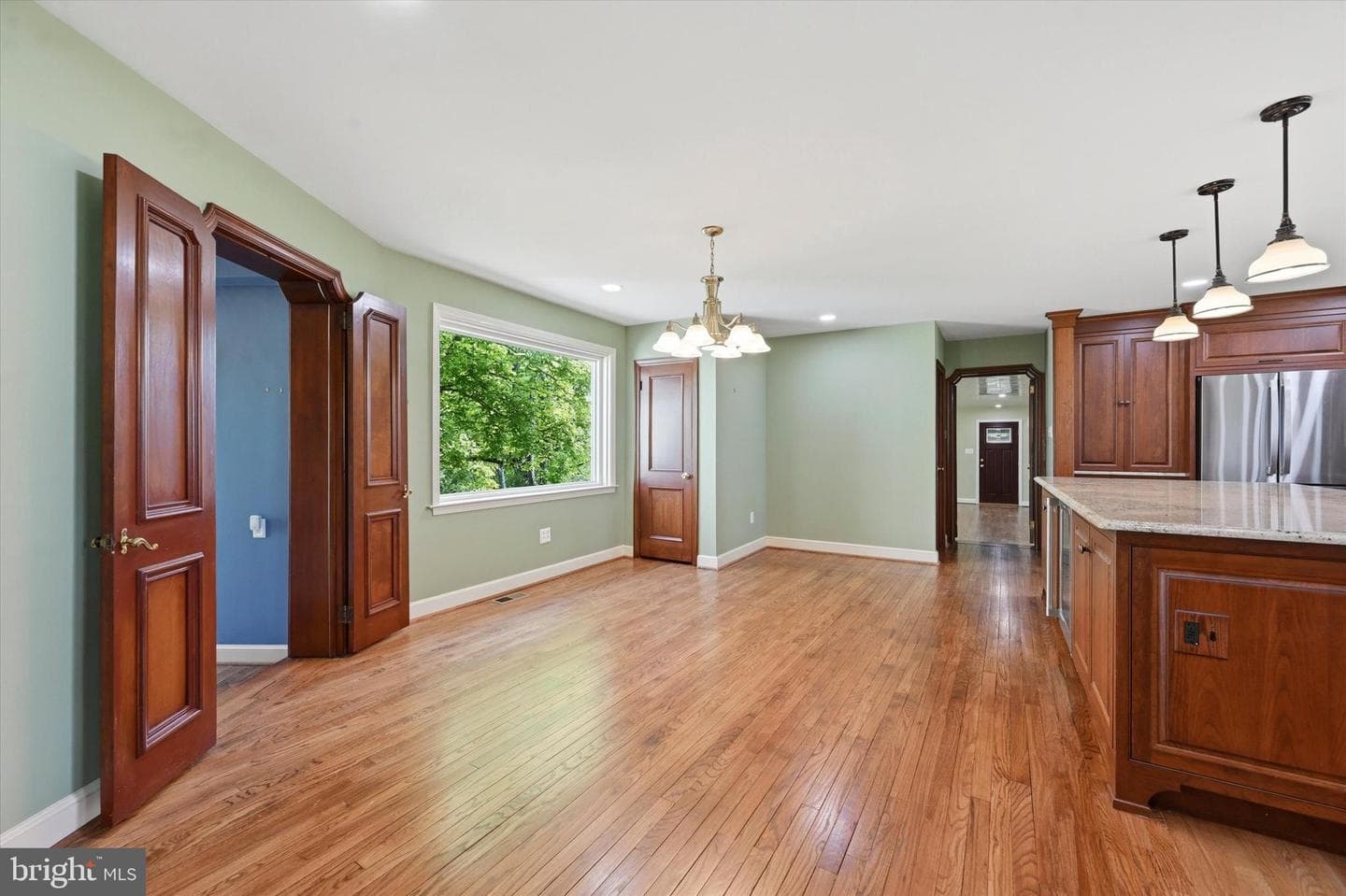 110 Ponds Edge Drive photo 10