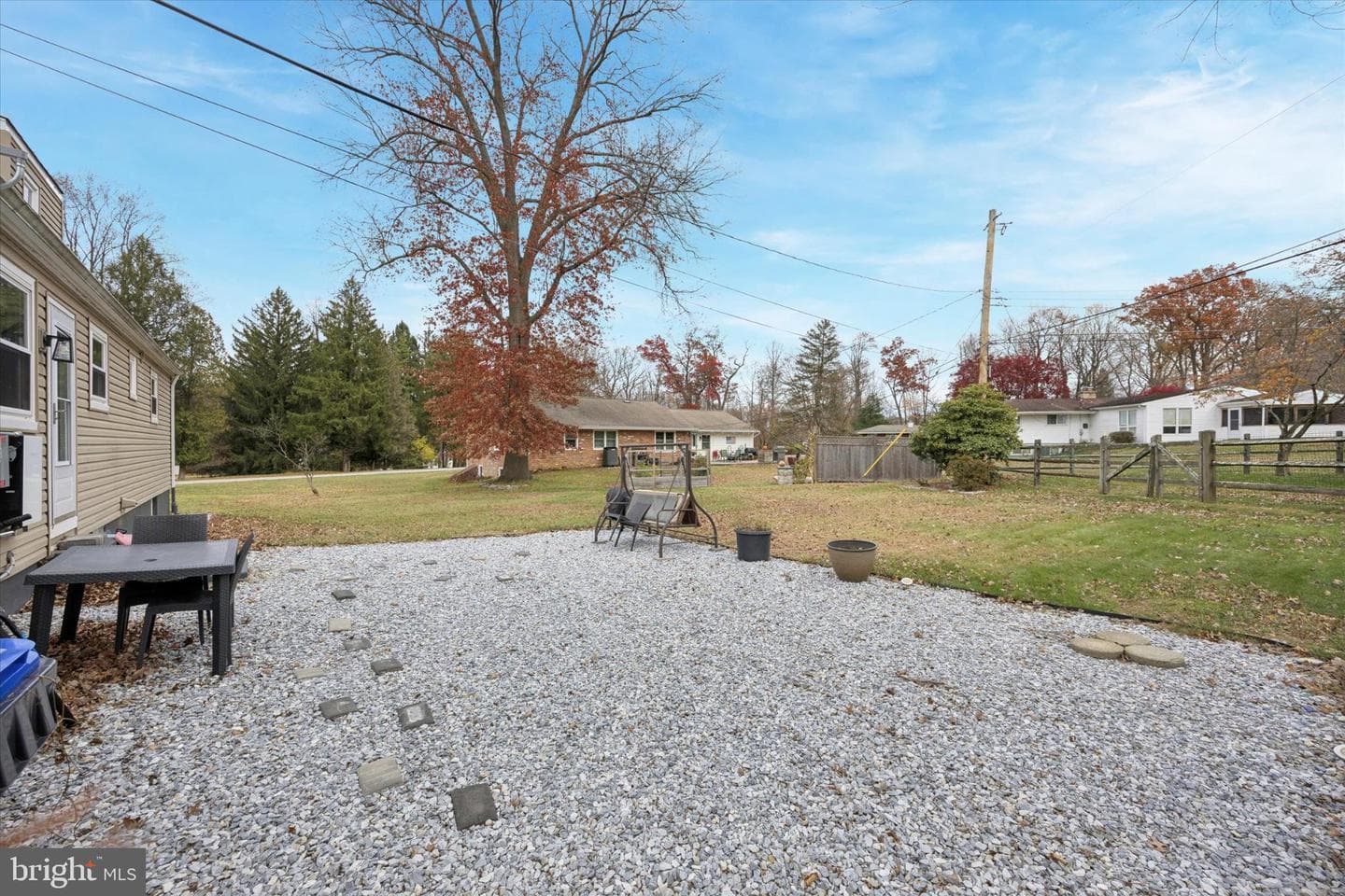 315 Oak Lane W photo 14