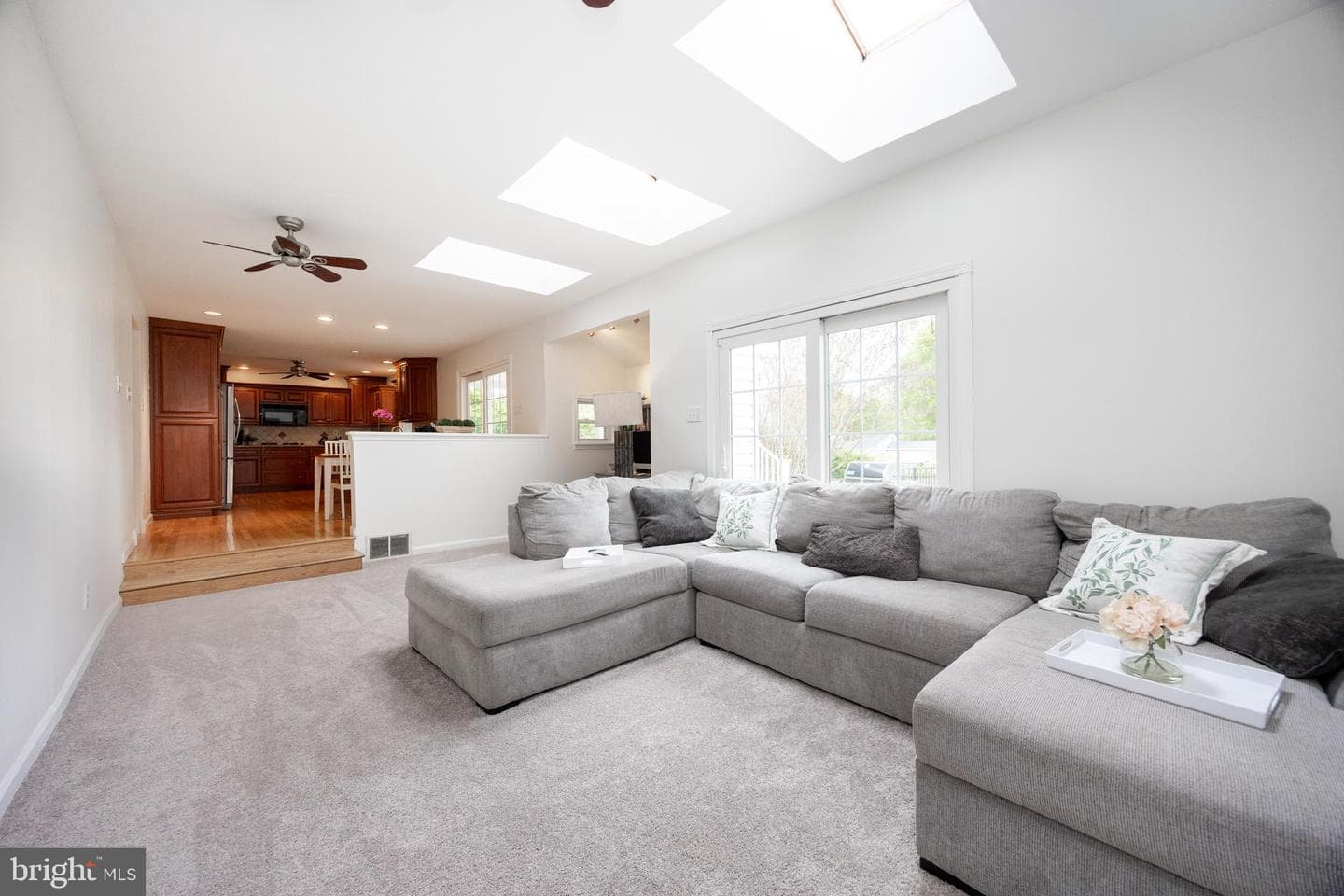 380 Devon Drive photo 14