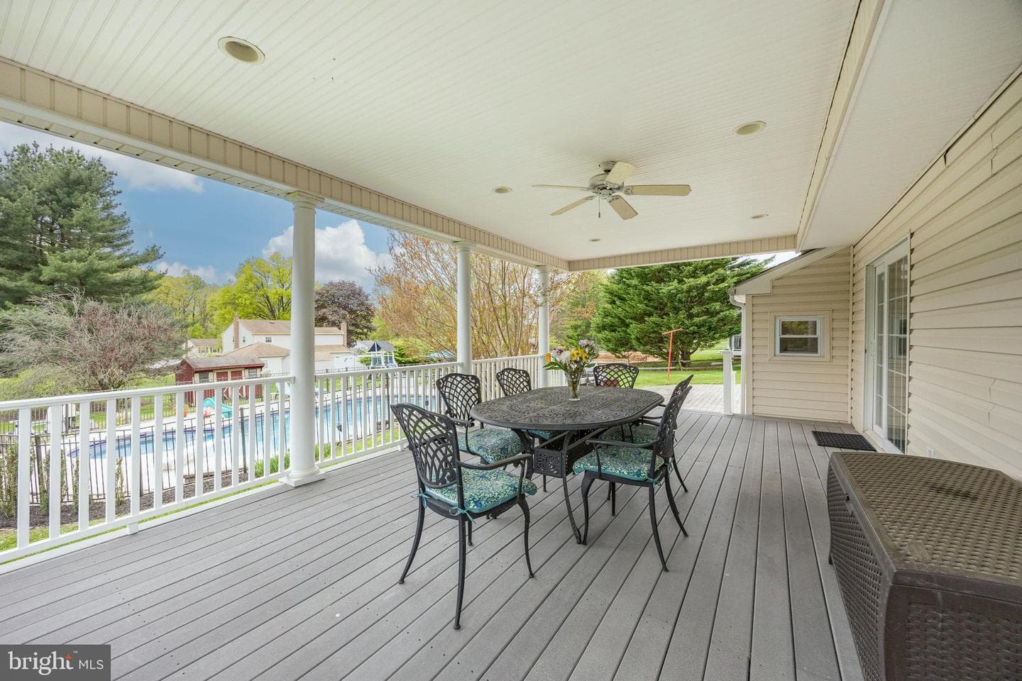 380 Devon Drive photo 16