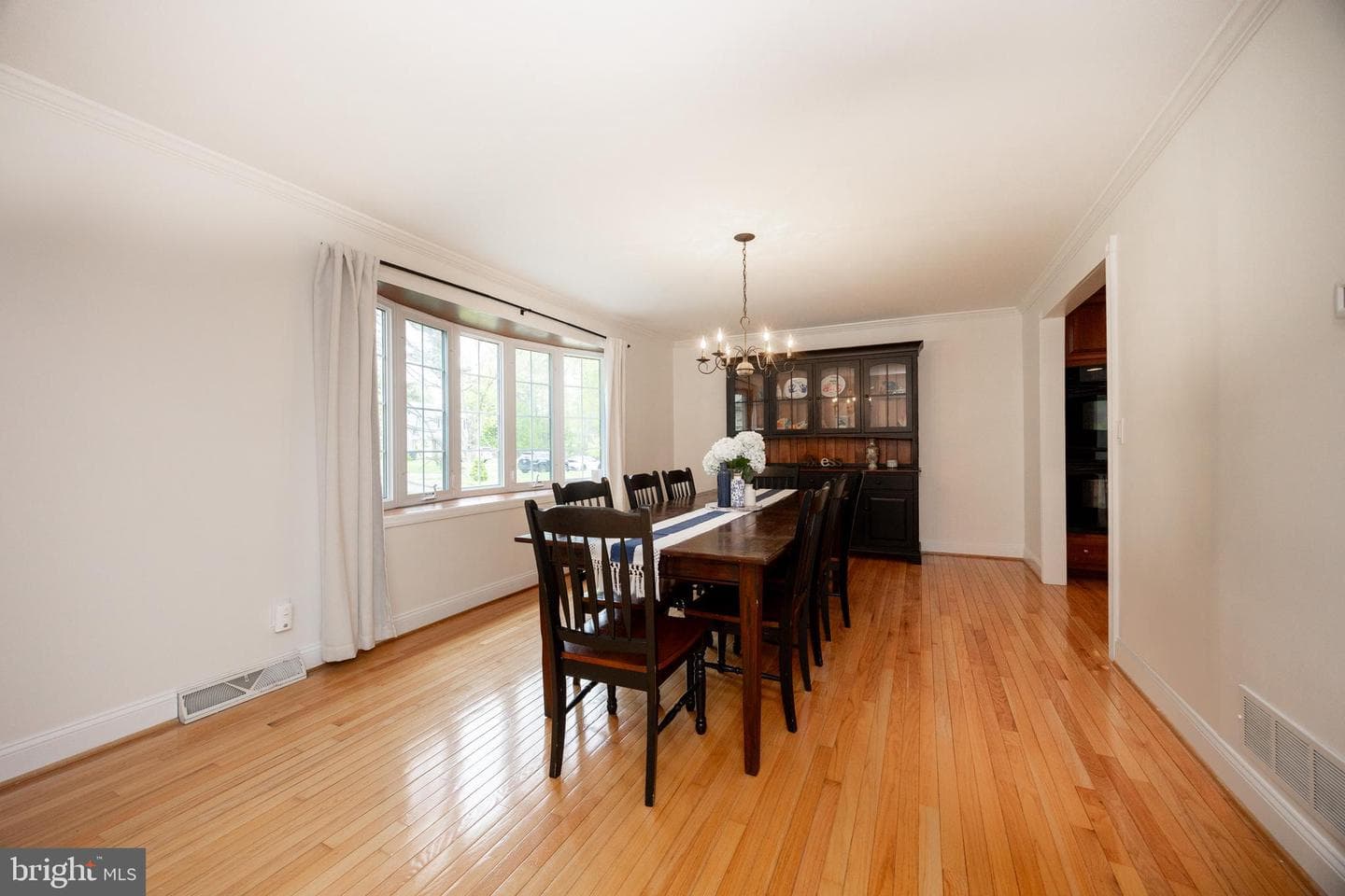 380 Devon Drive photo 9