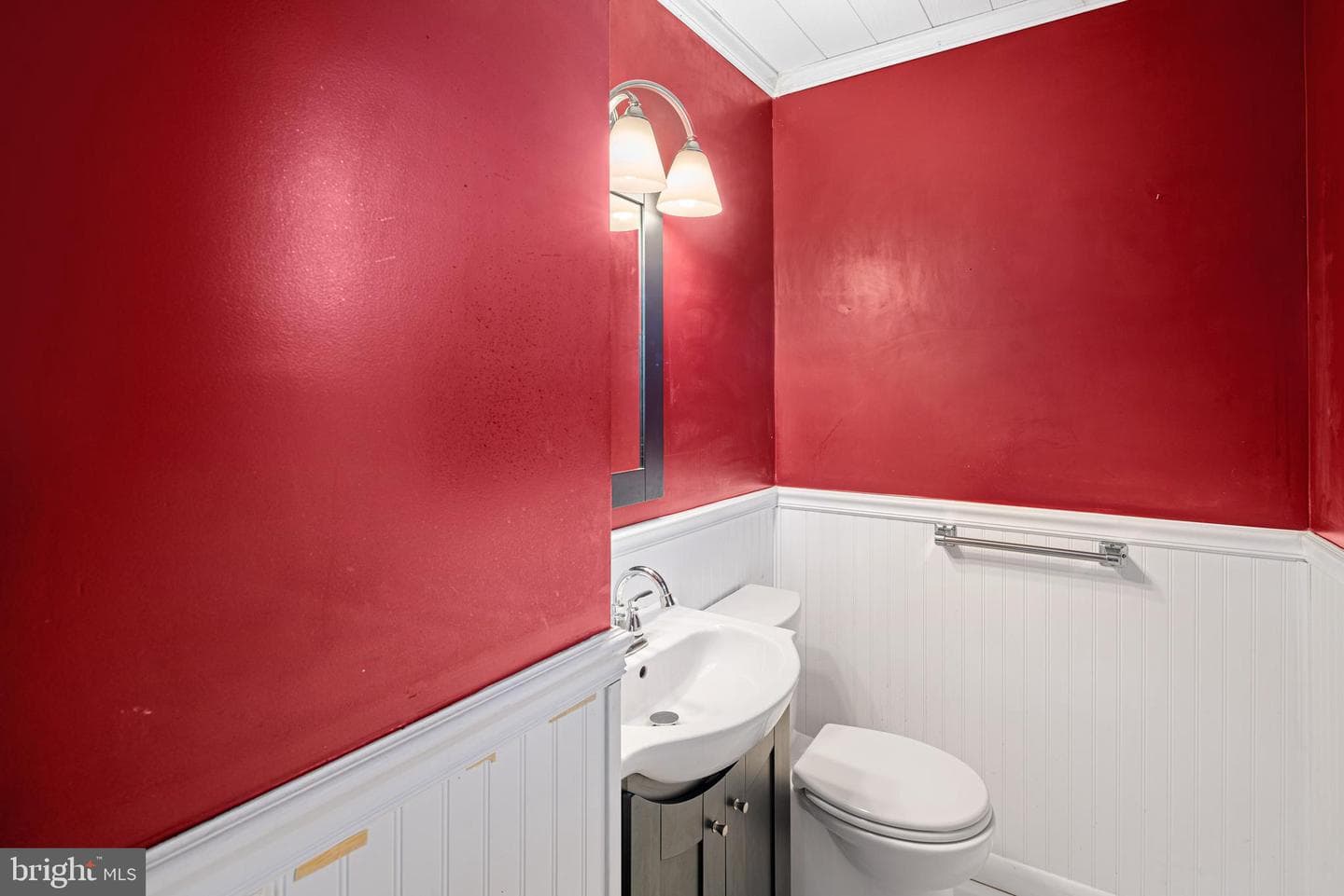 557 Media Road photo 11