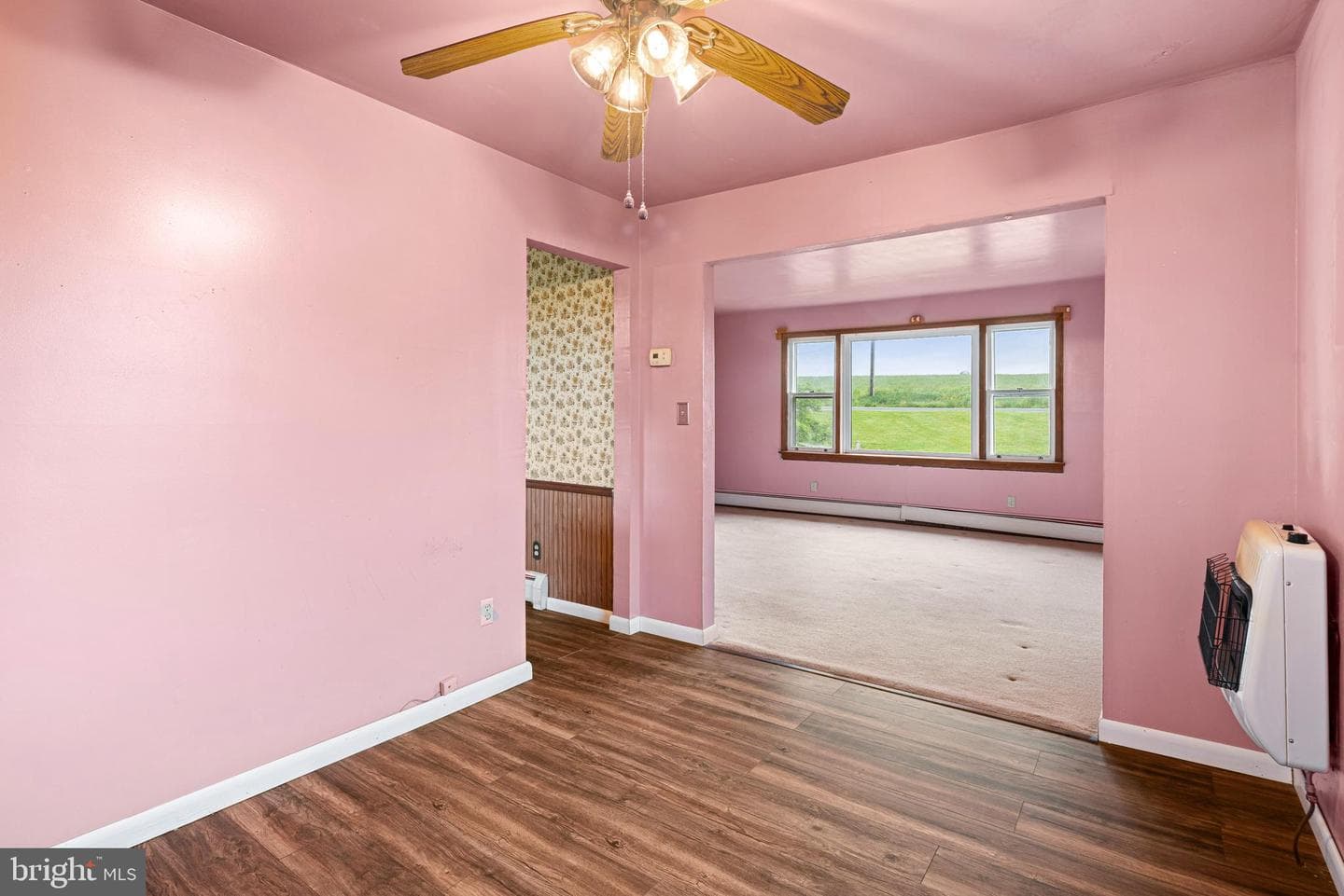557 Media Road photo 7