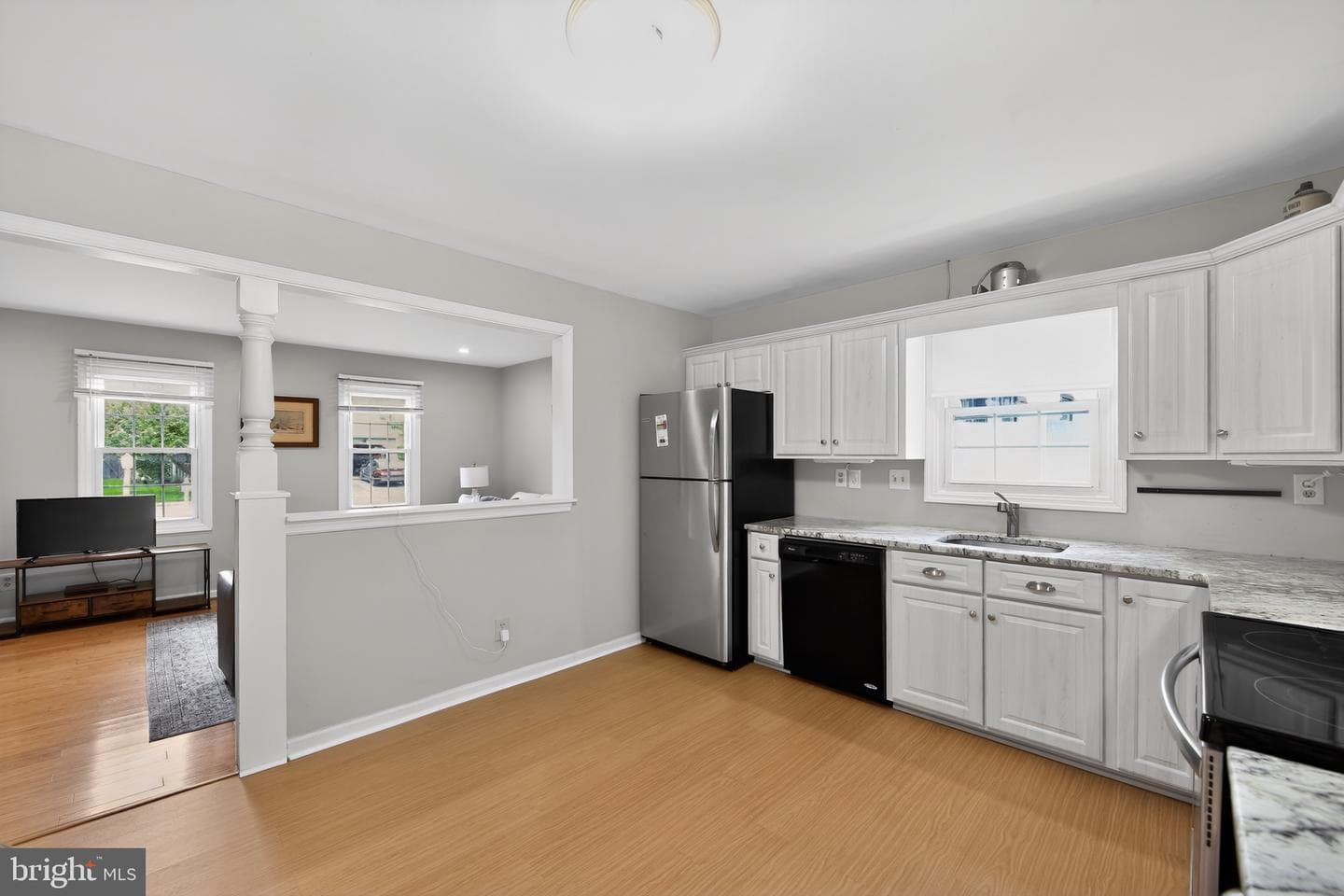 192 Plaza Drive photo 11