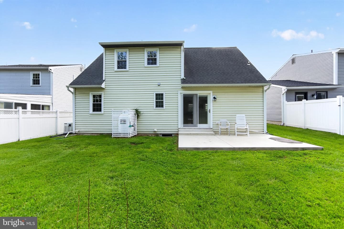 192 Plaza Drive photo 27