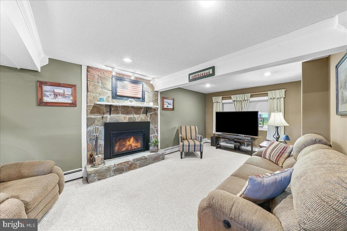 691 State Road photo 22