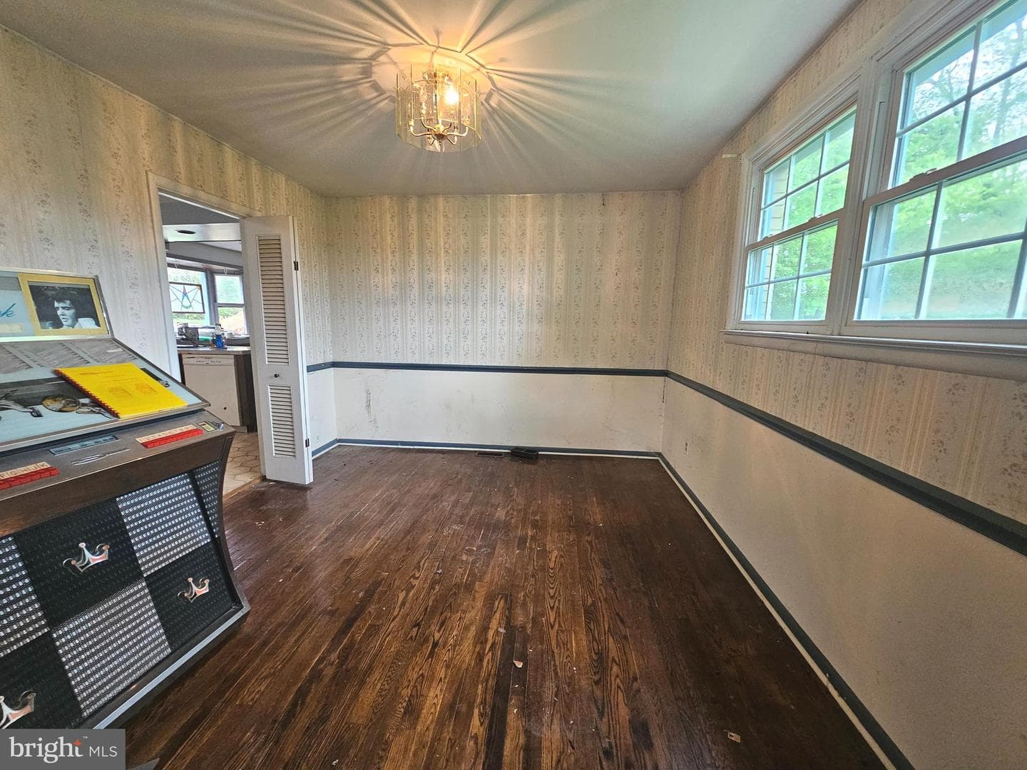 1256 Surrey Road photo 7