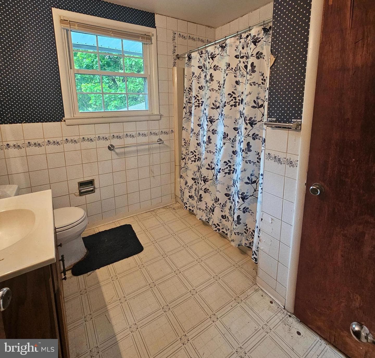 1256 Surrey Road photo 9