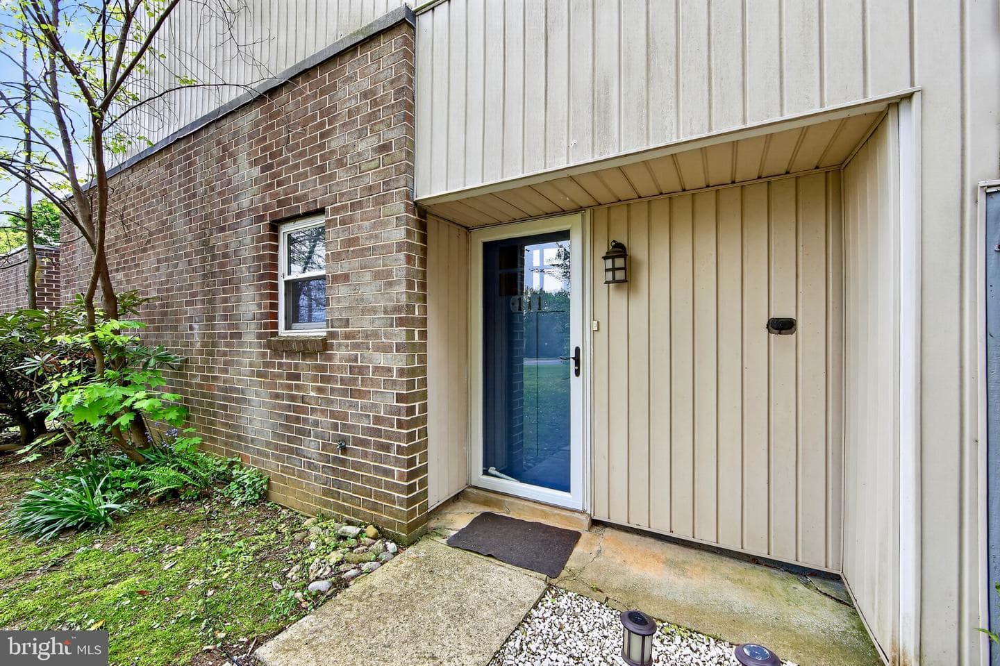 111 Argyll Court #12 photo 3