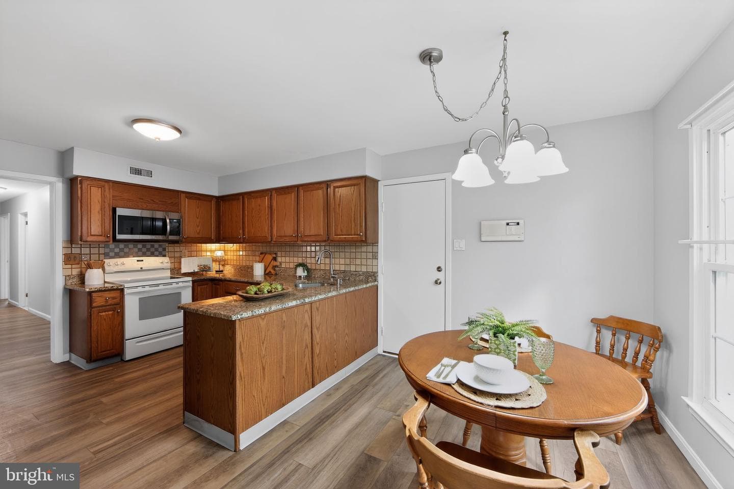 1200 Halifax Court photo 16