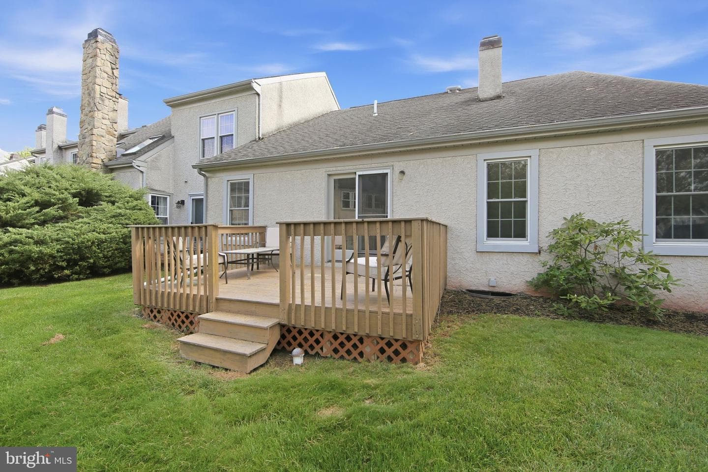 1200 Halifax Court photo 4