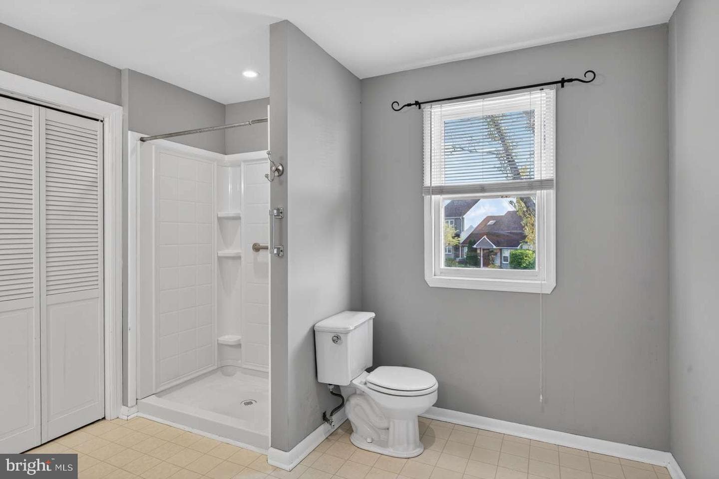 1801 Saint Johnsbury Court photo 20