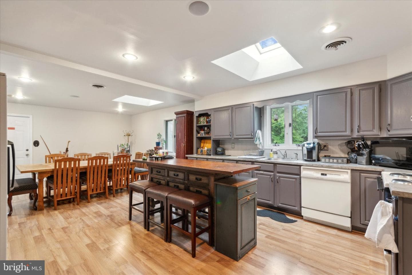 10 Walnut Valley Road photo 13