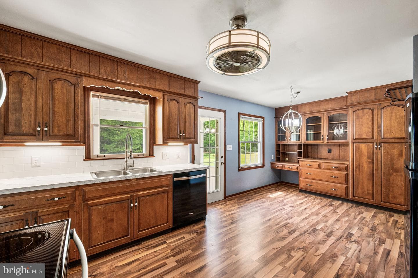 139 Rock Road photo 13