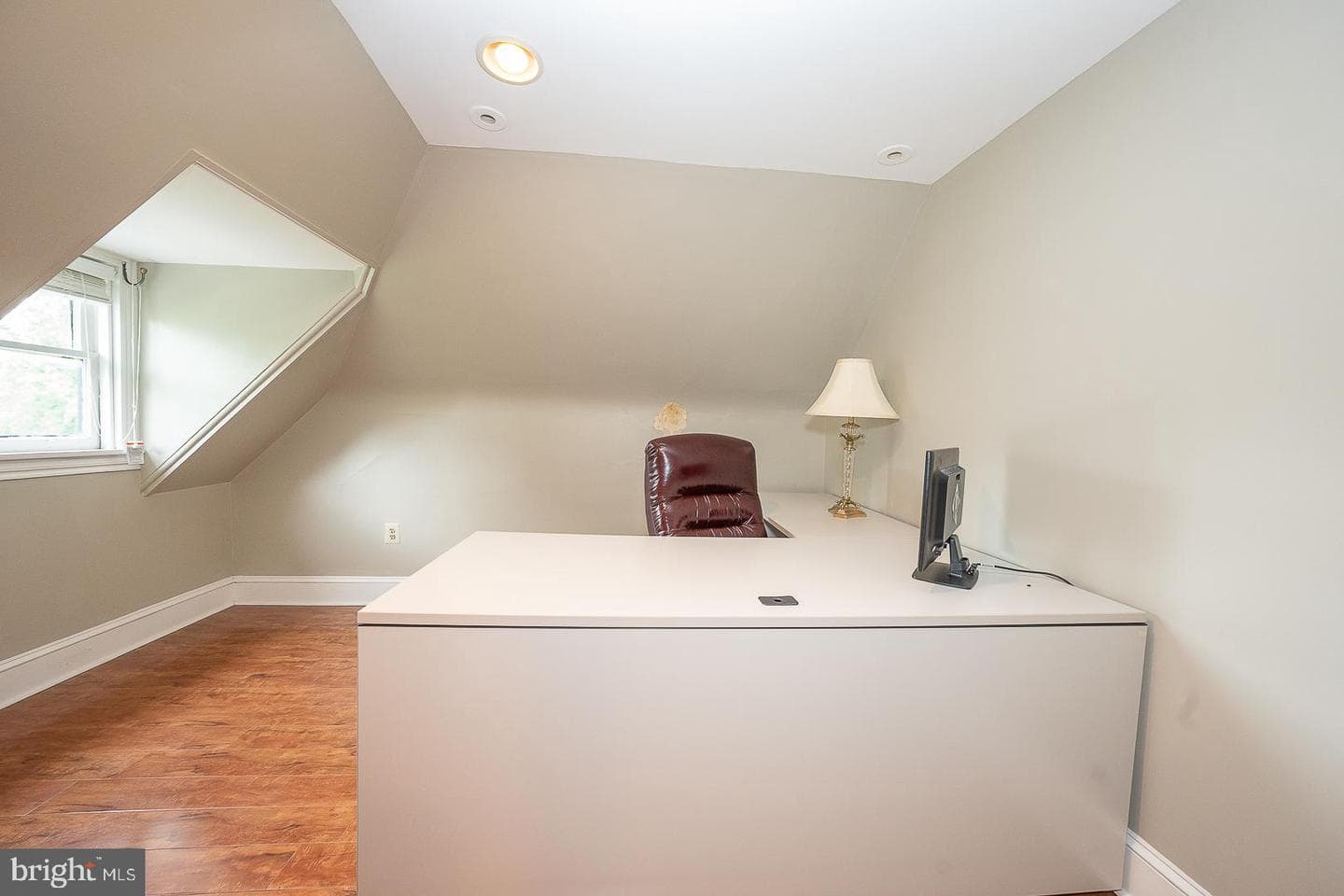 61 Cassatt Avenue photo 36
