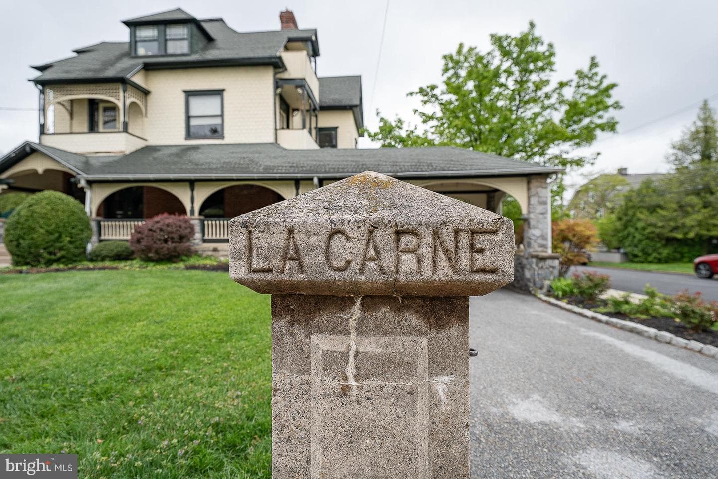 61 Cassatt Avenue photo 78