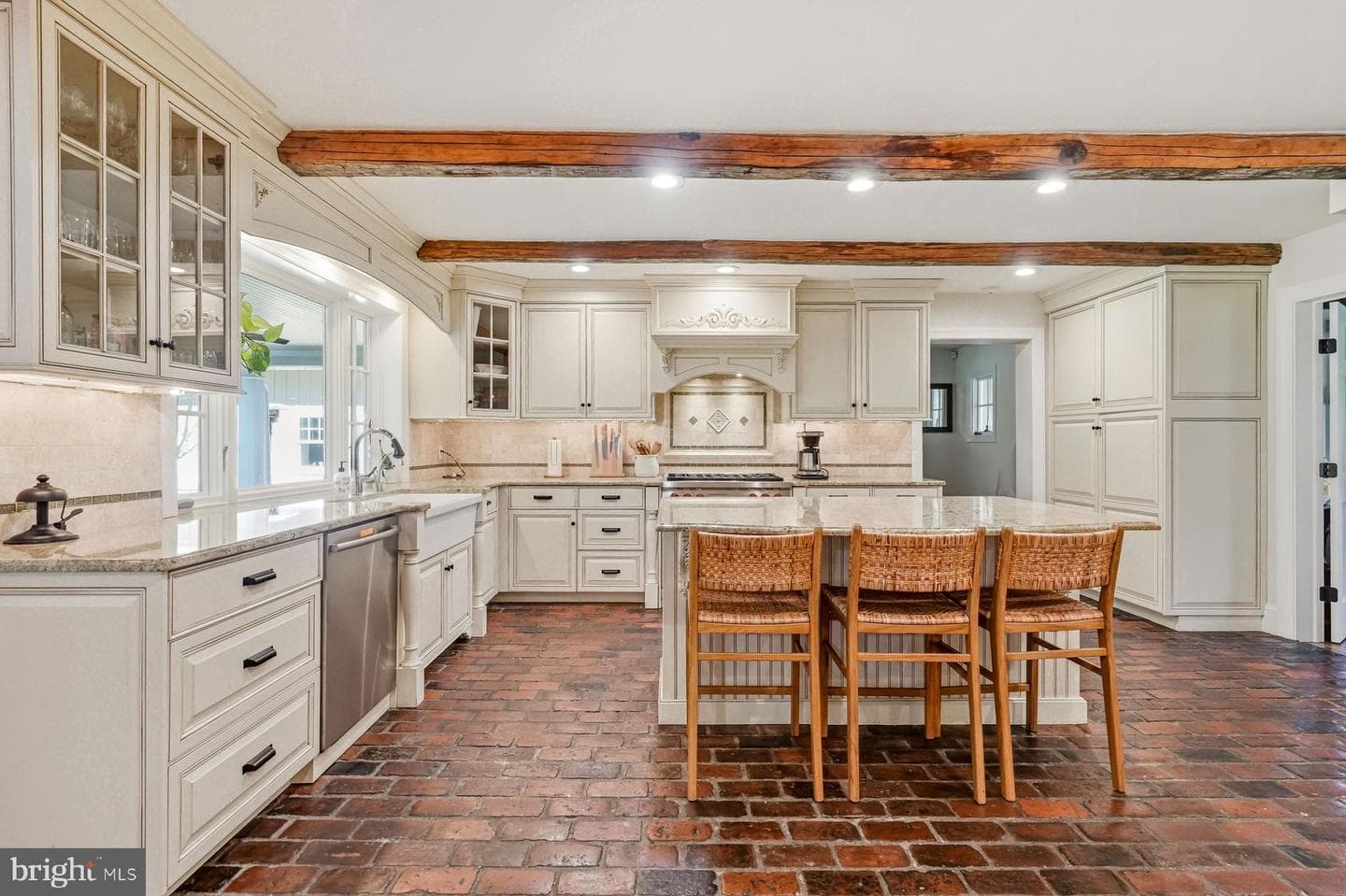 1295 Argyle Road photo 17