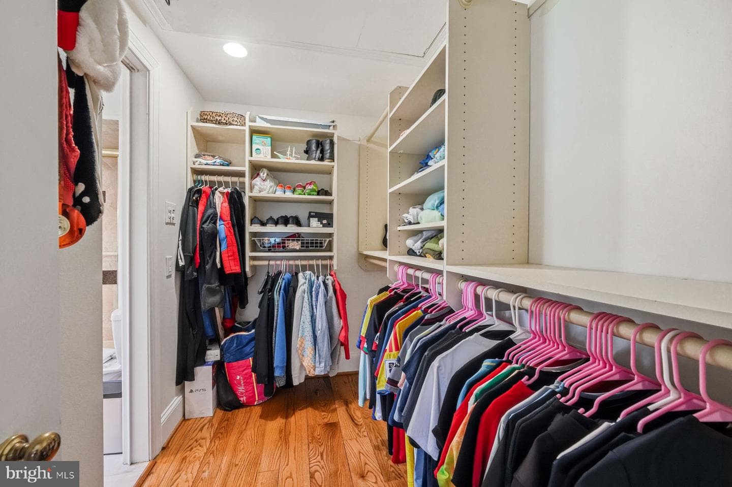 1295 Argyle Road photo 35