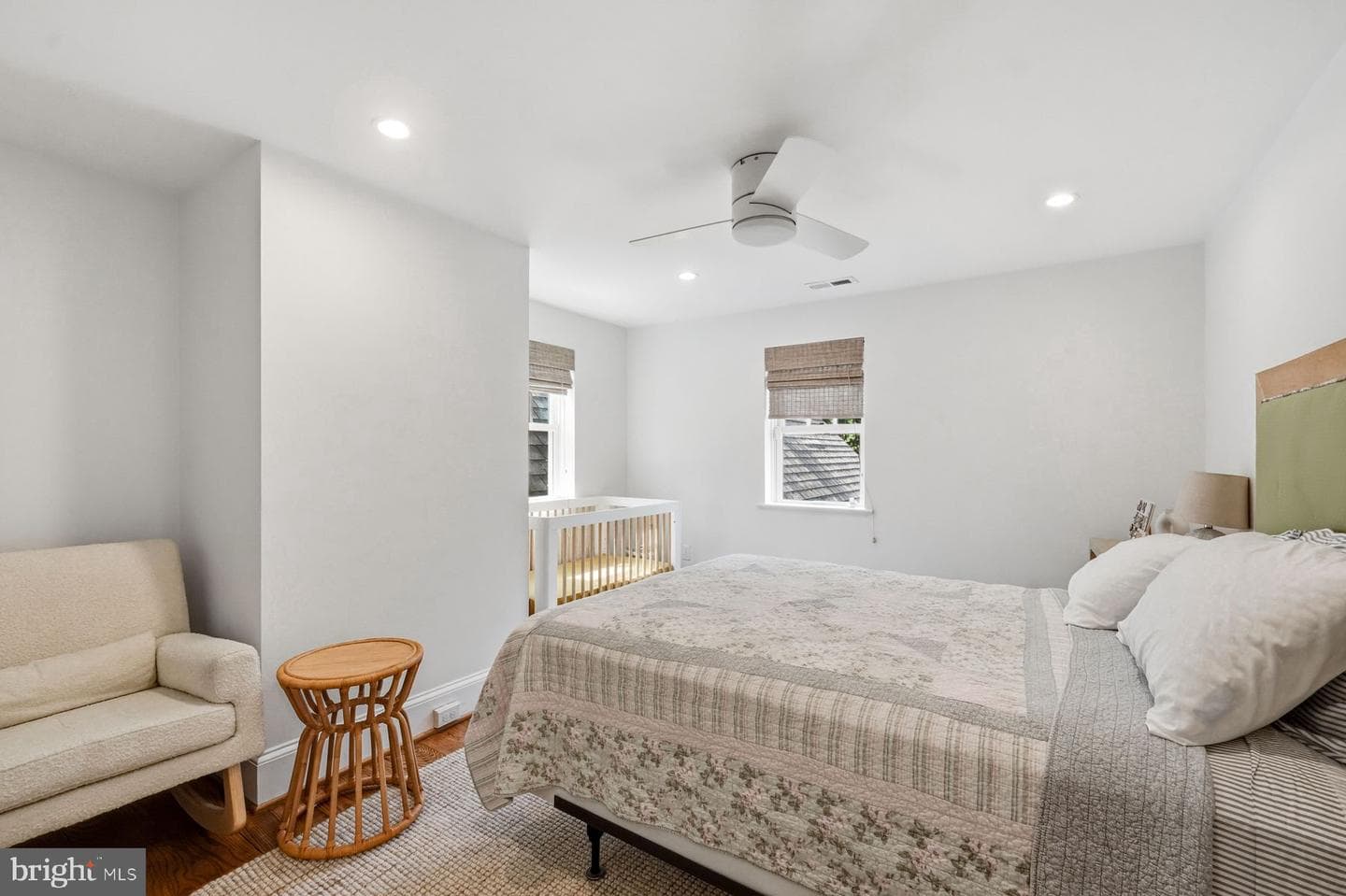 1295 Argyle Road photo 36