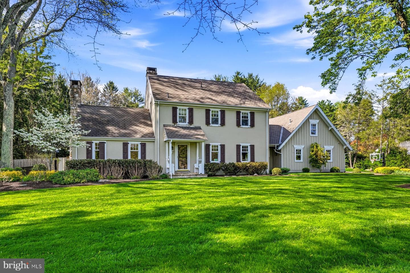 1295 Argyle Road photo 5