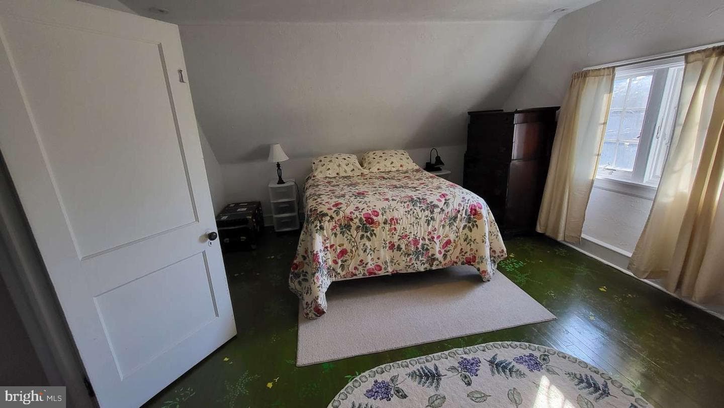 273 Strafford Avenue photo 29