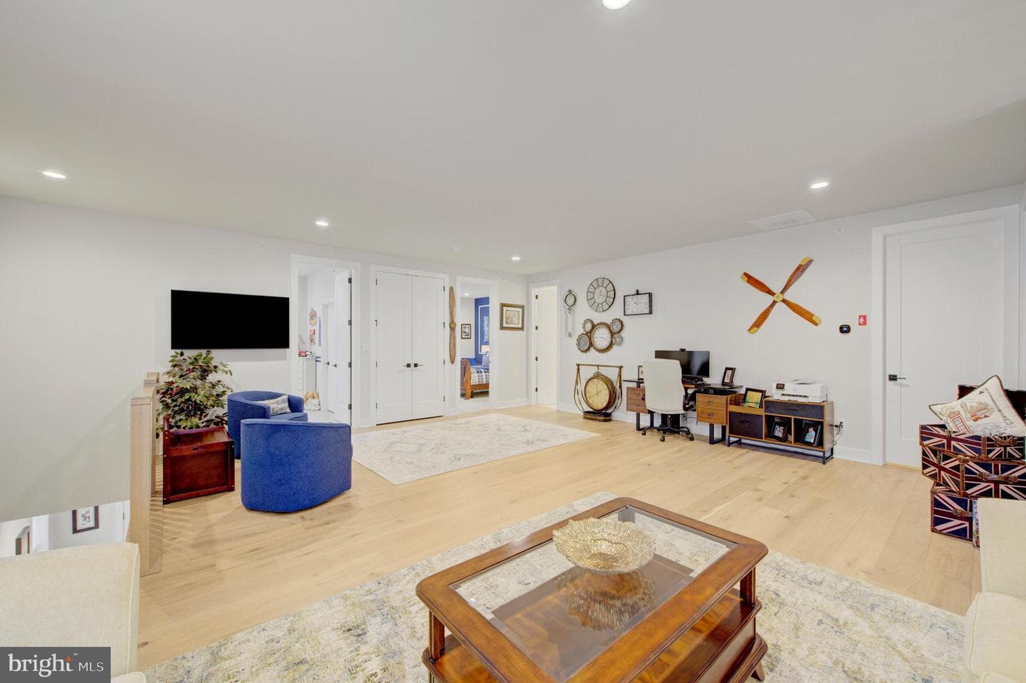 587 Trifecta Road photo 24
