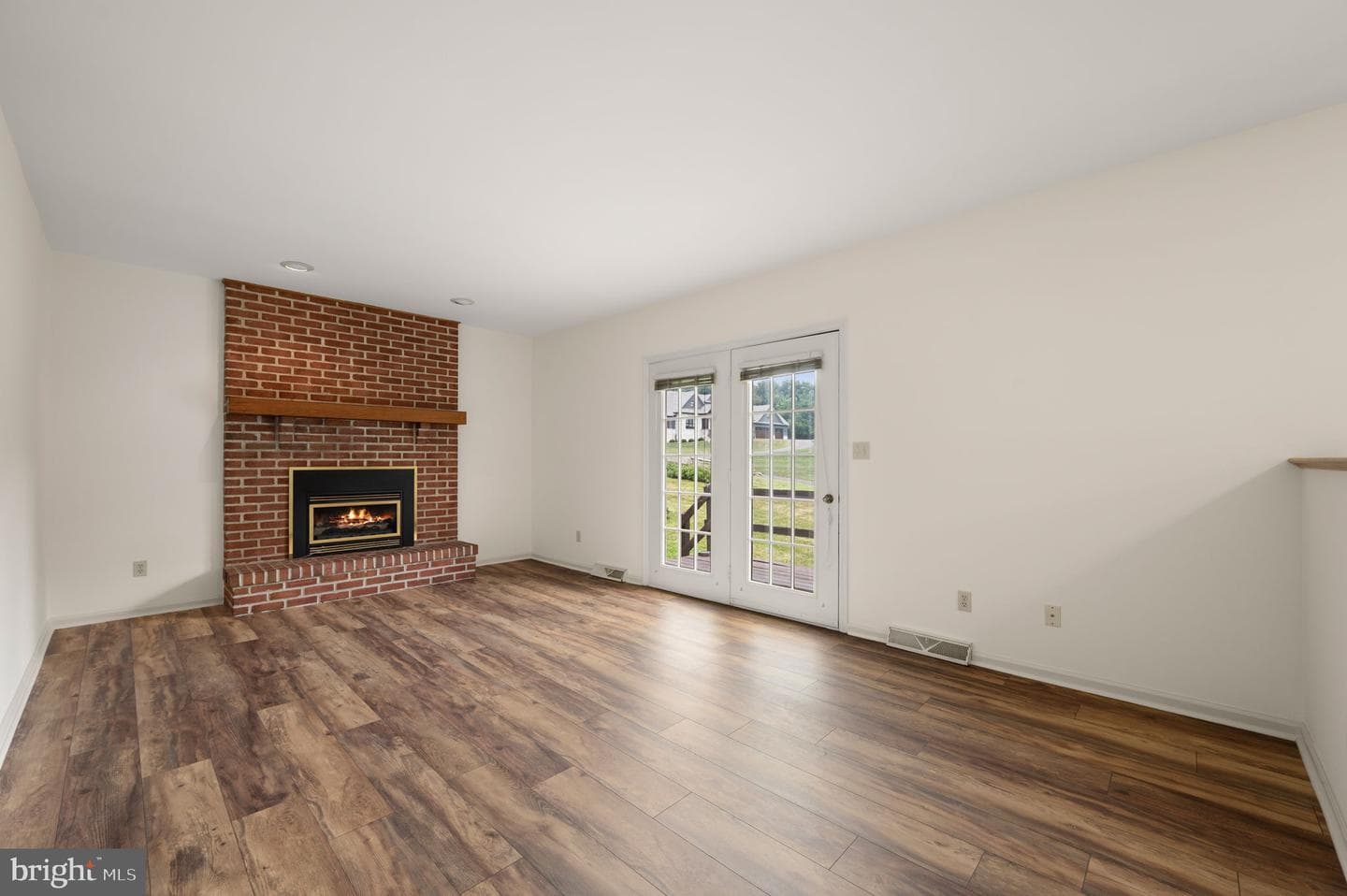 155 Freedom Valley Circle photo 17
