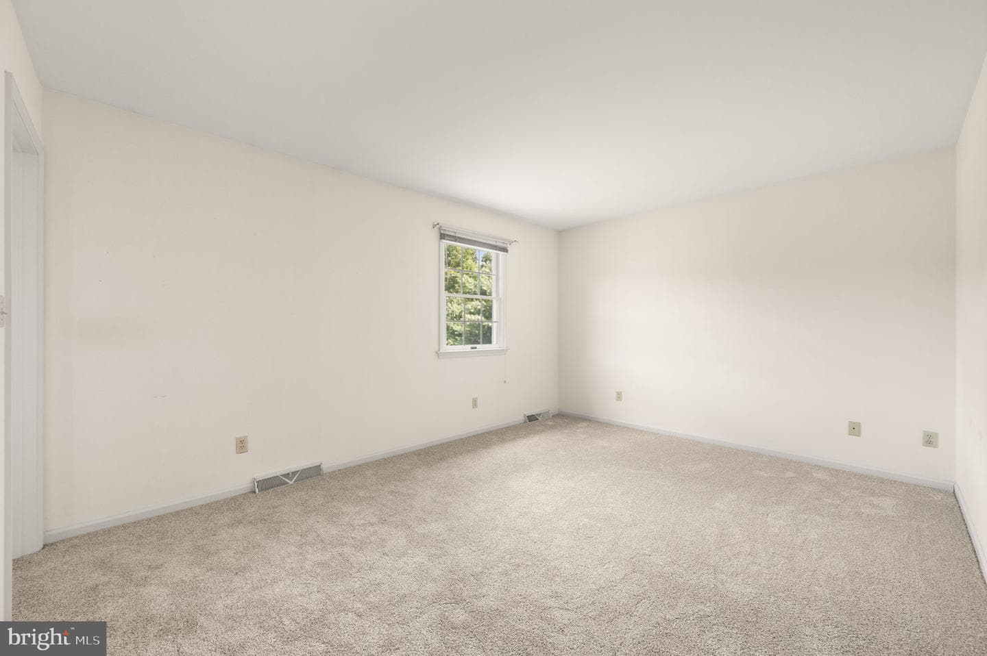155 Freedom Valley Circle photo 24