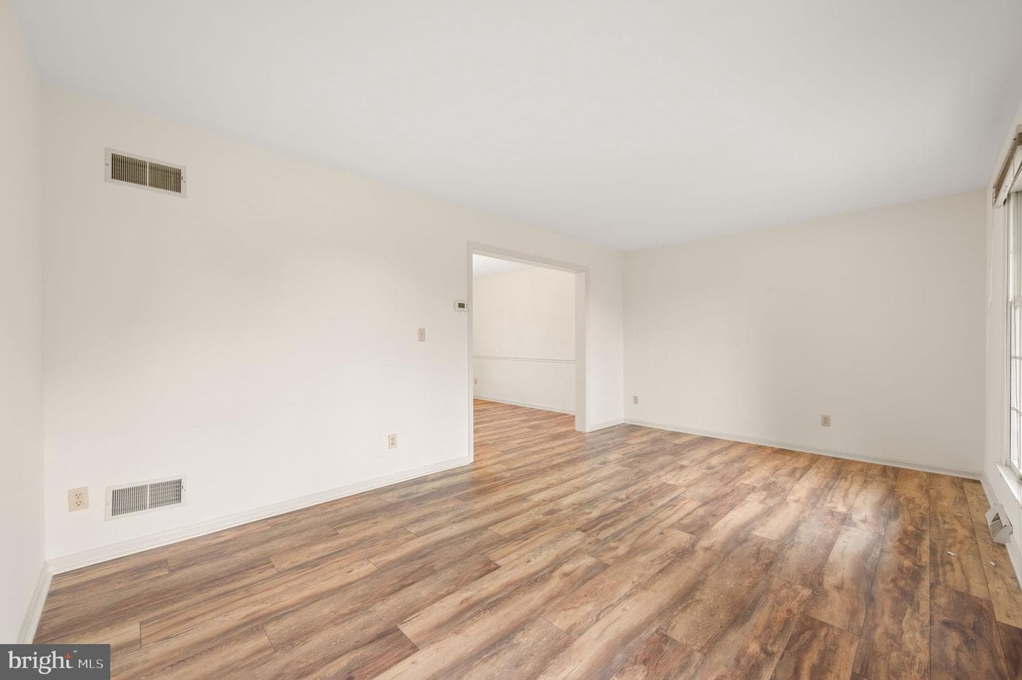 155 Freedom Valley Circle photo 7