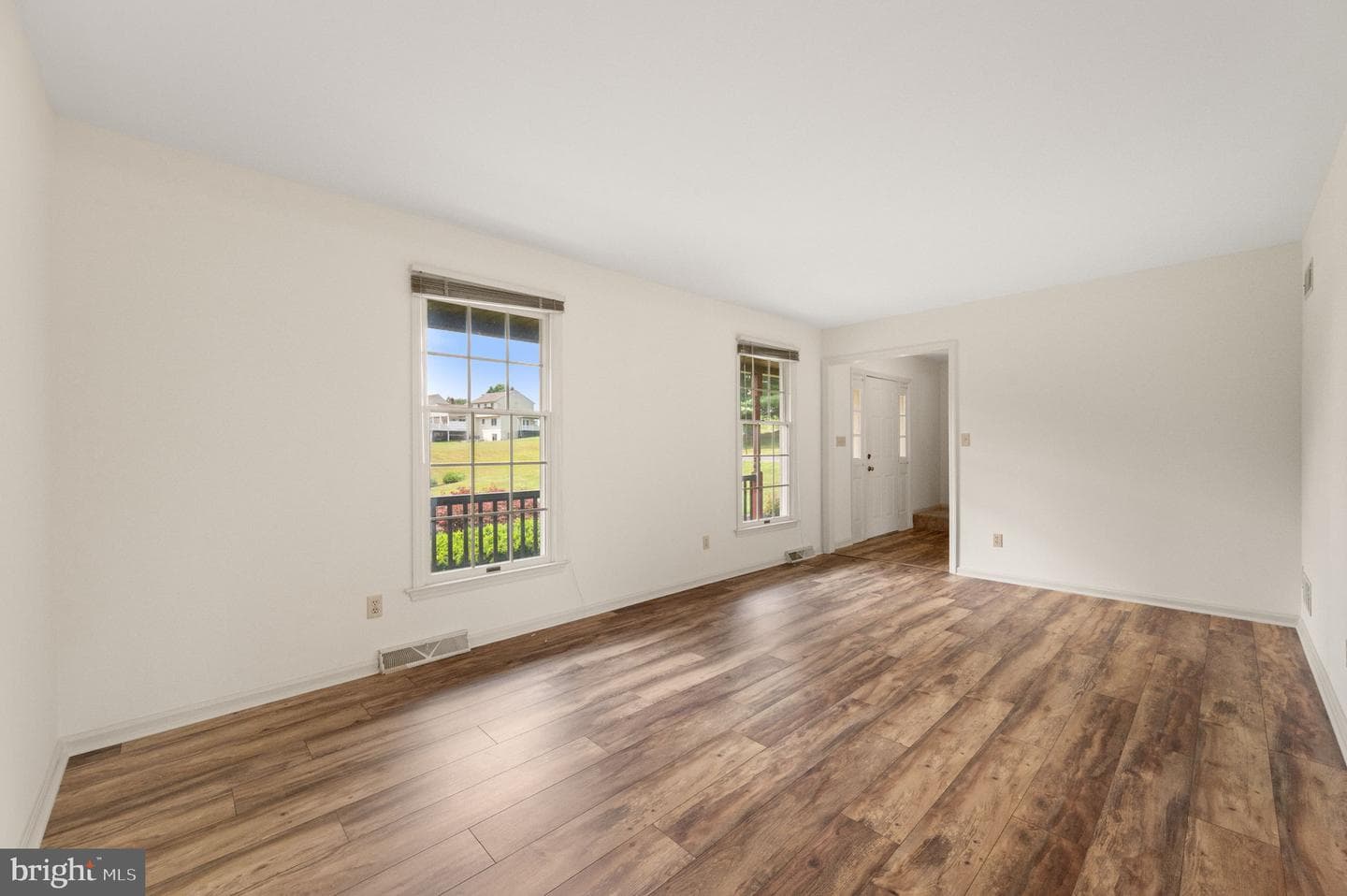 155 Freedom Valley Circle photo 8