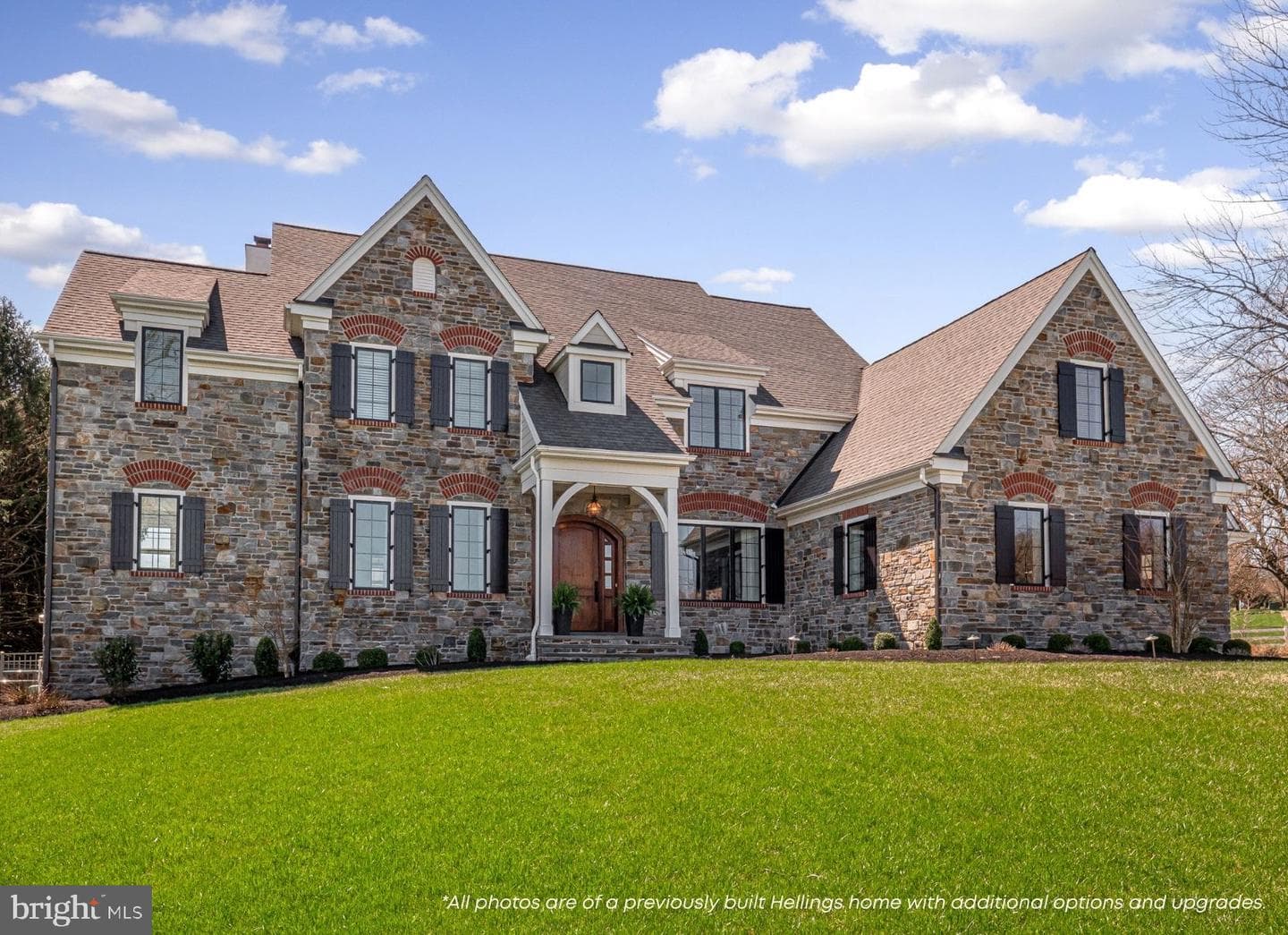 1346 Carolannes Way, West Chester
