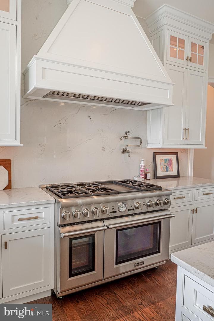 1346 Carolannes Way photo 13