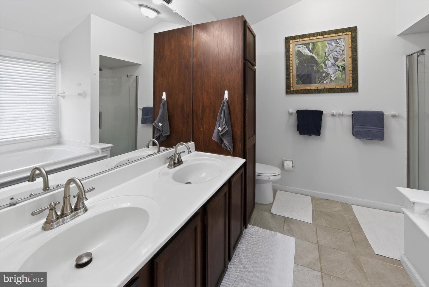 901 Samantha Circle photo 17